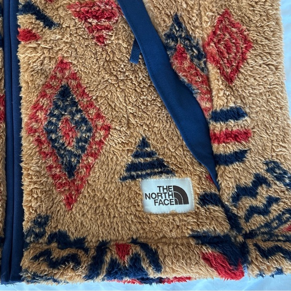 North Face Campshire Vest 2.0 Womens Small Southwest Aztec Sherpa Fleece - Picture 3 of 4